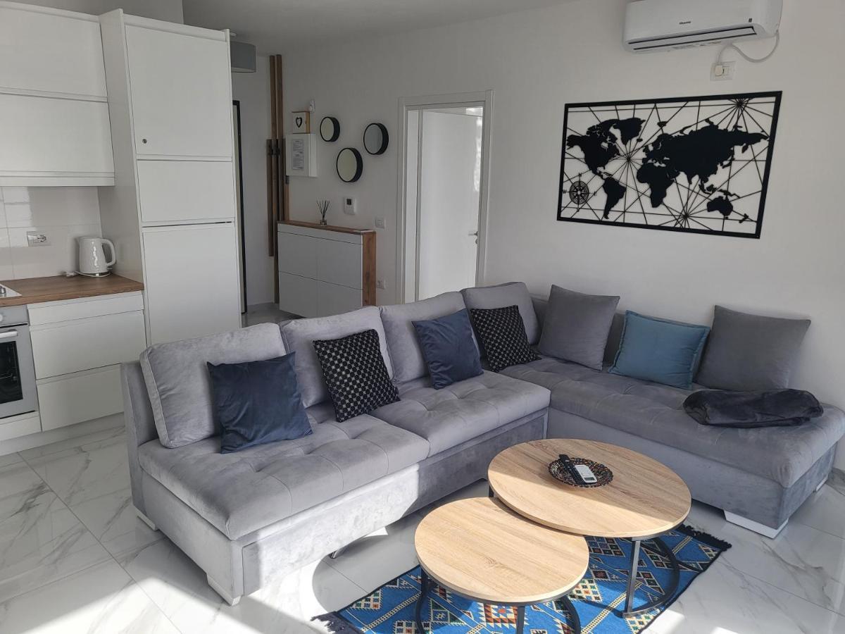 Stella Apartment Sarande Exterior photo